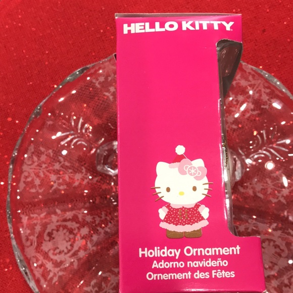 2013 Hello Kitty Holiday Ornament - Picture 7 of 7